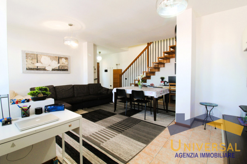 ARSEGO - In zona centralissima,che permette di raggiungere tutti i servizi del paese, quali scuol...