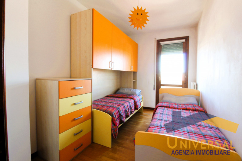 ARSEGO - In zona centralissima,che permette di raggiungere tutti i servizi del paese, quali scuol...