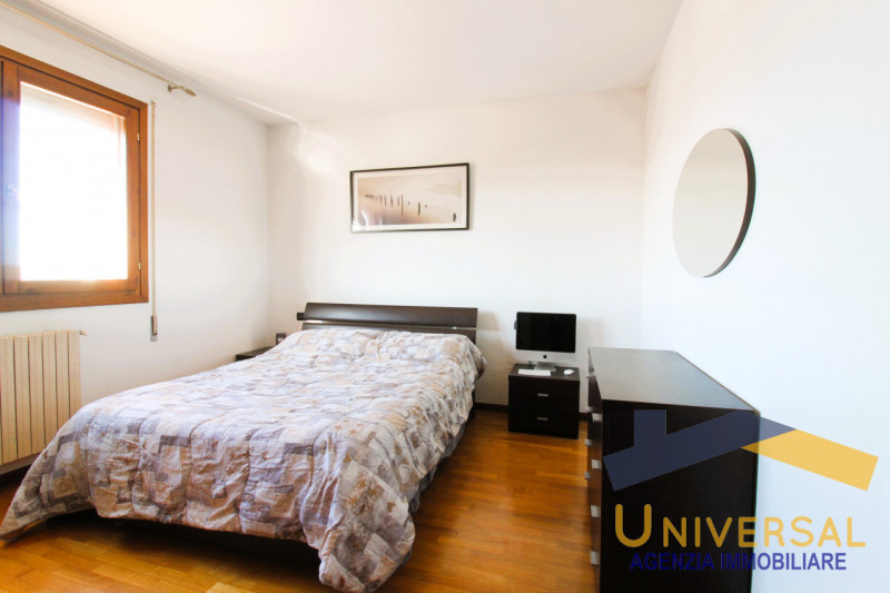 ARSEGO - In zona centralissima,che permette di raggiungere tutti i servizi del paese, quali scuol...