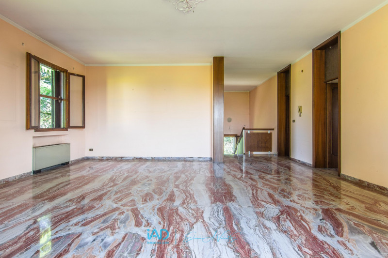 Se stai cercando una casa che ti dia davvero SPAZIO, INDIPENDENZA e QUALITÀ DI VITA, fermati un a...