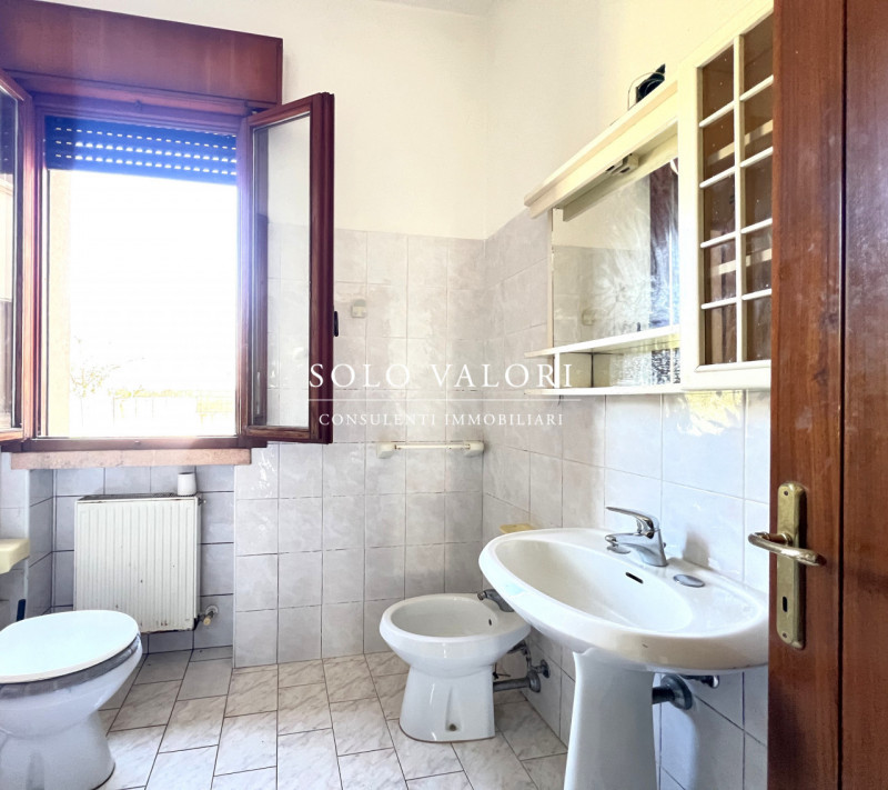 Rif. A927 (per info 338 9387816 Matteo)

Appartamento al piano terra in frazione di Vedelago. L’i...