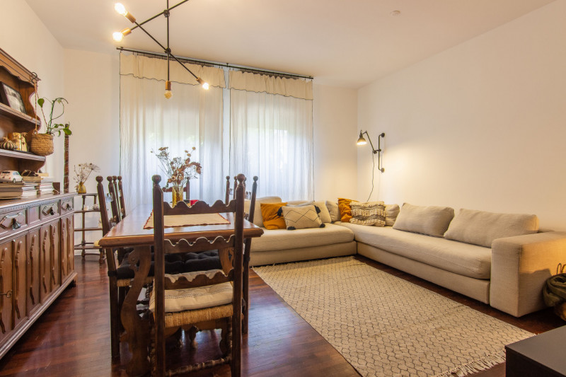 In Piazza Petrarca, davanti alla chiesa del Carmine, proponiamo appartamento sito su un complesso...