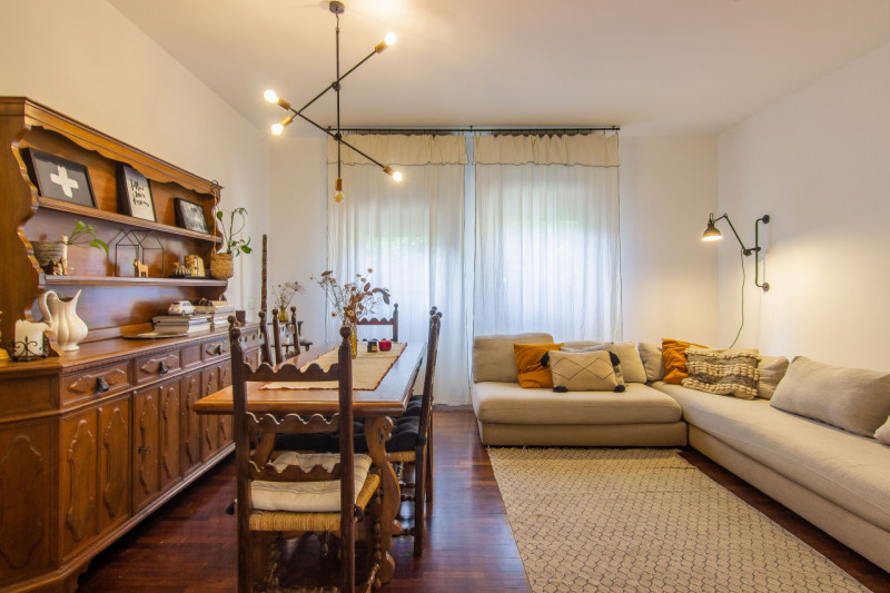 In Piazza Petrarca, davanti alla chiesa del Carmine, proponiamo appartamento sito su un complesso...