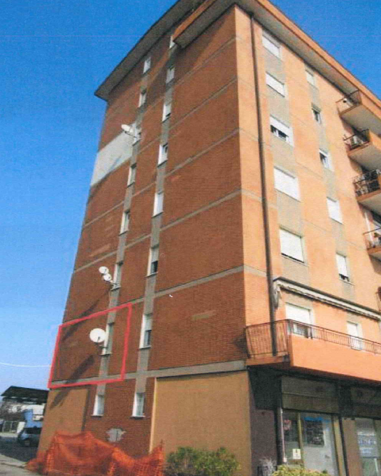 Rif. A.A.235-241

Vendita all'asta - appartamento al 1° piano con cantina in data 14 maggio 2026
...