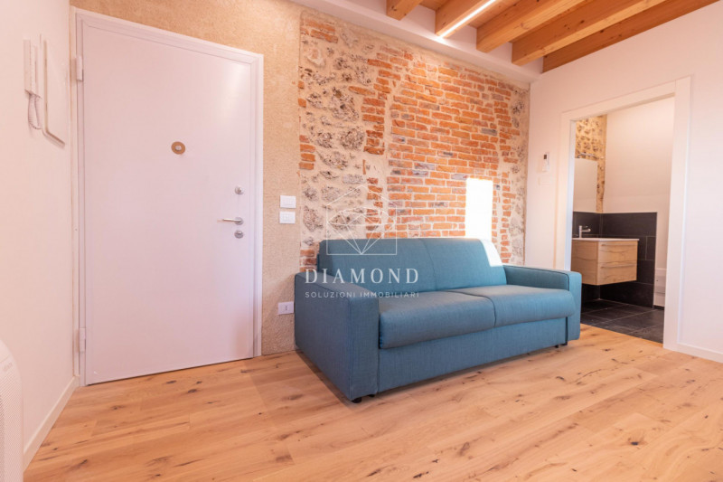 DISPONIBILE DAL 15 APRILE 2026.
N.B. Non è possibile portare la residenza.

Selva del Montello: i...