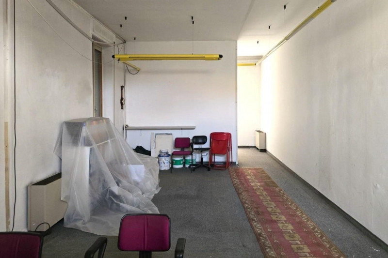 Quest’immobile viene venduto tramite asta online.

Edificio produttivo sito in Carrè (VI), via Pa...