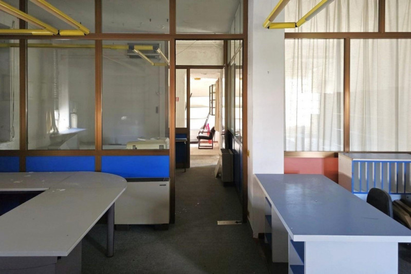 Quest’immobile viene venduto tramite asta online.

Edificio produttivo sito in Carrè (VI), via Pa...