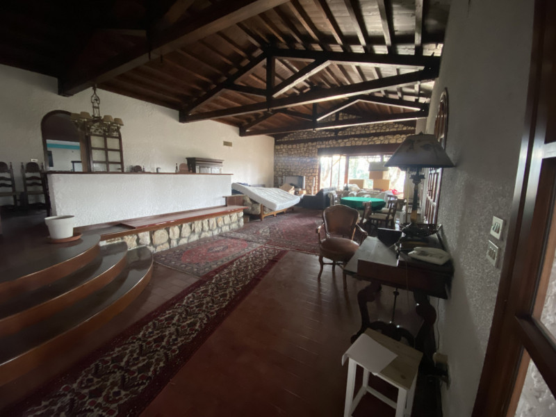 Villa unico piano - Piscina - Parco 5000 mq
Colline tra Vicenza e Arcugnano, villa singola dispos...