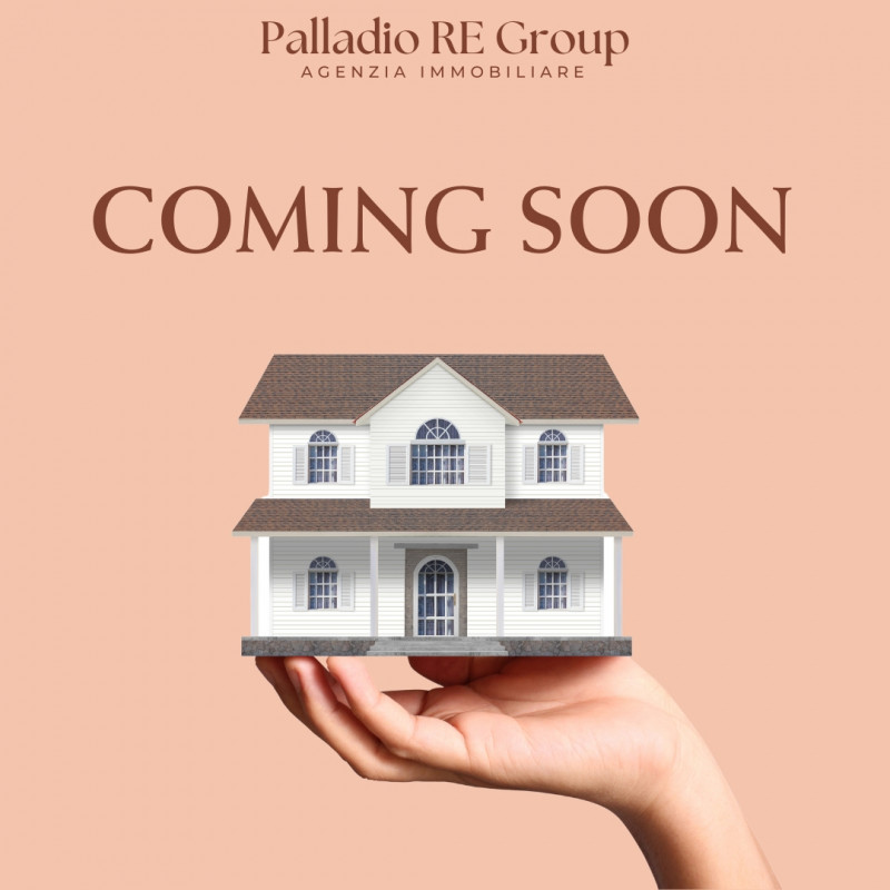 Nel cuore pulsante del centro storico di Vicenza, proponiamo un affascinante appartamento monoloc...