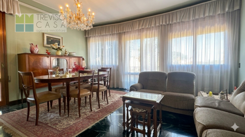 In contesto residenziale, molto tranquillo ci pregiamo proporre in vendita Villa Singola di circa...