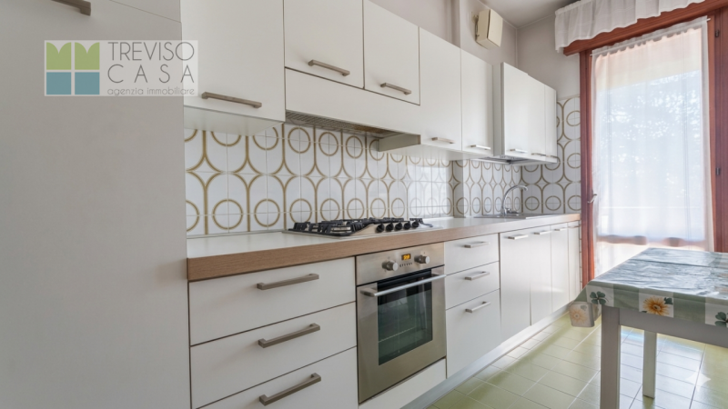 In contesto residenziale, molto tranquillo ci pregiamo proporre in vendita Villa Singola di circa...