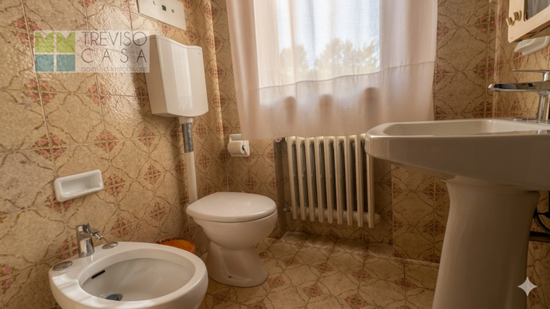 In contesto residenziale, molto tranquillo ci pregiamo proporre in vendita Villa Singola di circa...