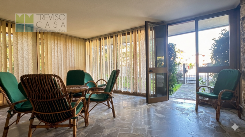 In contesto residenziale, molto tranquillo ci pregiamo proporre in vendita Villa Singola di circa...