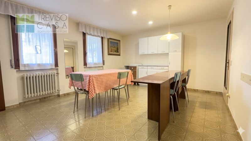 In contesto residenziale, molto tranquillo ci pregiamo proporre in vendita Villa Singola di circa...