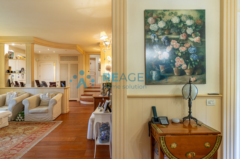 Arzignano- Quartiere Mantovano

Siete una famiglia e state cercando una villa ELEGANTE, RAFFINATA...