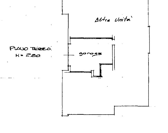 Nel cuore di Ponte di Brenta, in un contesto riservato e tranquillo su strada chiusa, proponiamo ...