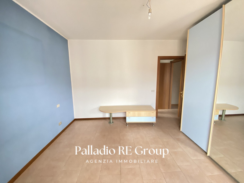 Nel cuore verdeggiante di Grumolo delle Abbadesse, in posizione centrale ma tranquilla, proponiam...