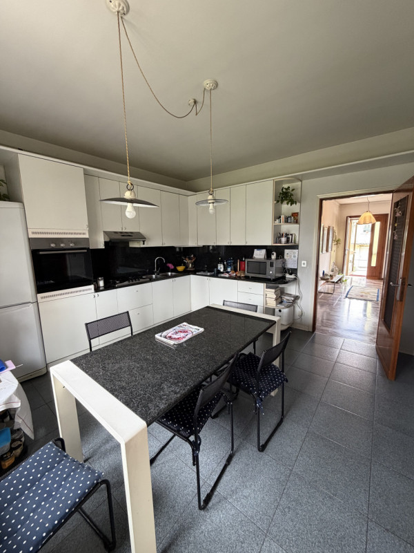 Proponiamo in vendita una splendida casa singola situata nel comune di Cappella Maggiore, ideale ...