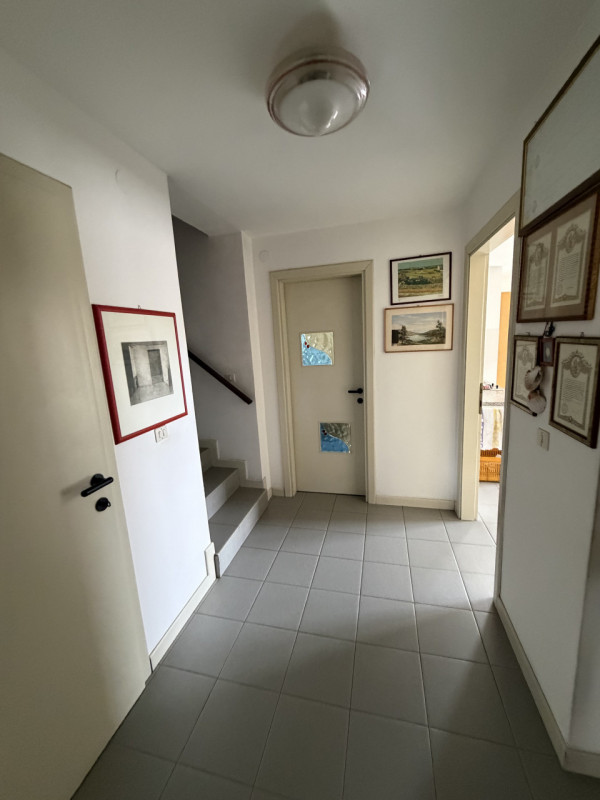 Proponiamo in vendita una splendida casa singola situata nel comune di Cappella Maggiore, ideale ...