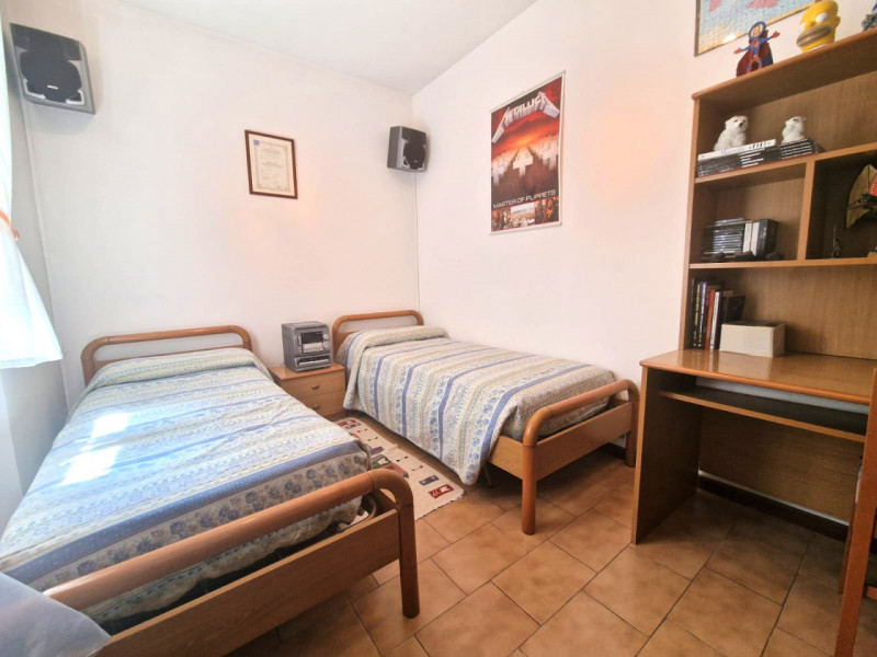 UBICAZIONE E CONTESTO

Nel comune di Vicenza, in Via Vittorio Bachelet, proponiamo in vendita un ...