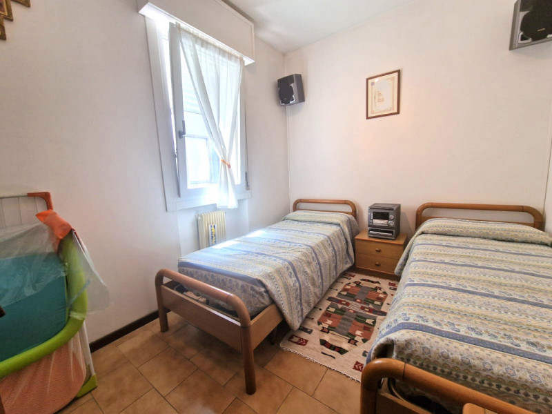 UBICAZIONE E CONTESTO

Nel comune di Vicenza, in Via Vittorio Bachelet, proponiamo in vendita un ...