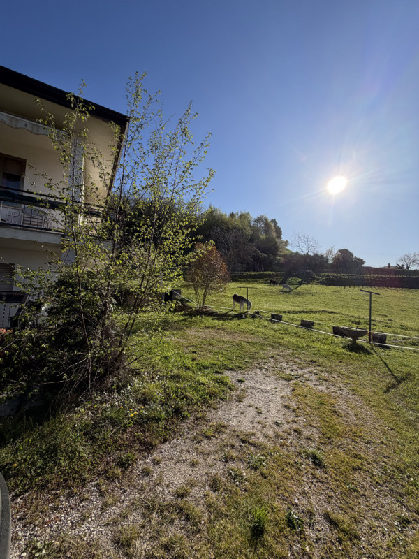 Scoprite questa affascinante casa singola situata a Fregona, un comune incantevole immerso nella ...