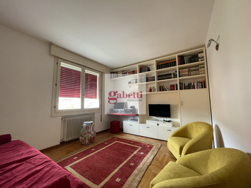 MONTA' S.IGNAZIO posizione comoda a mezzi e servizi a dieci minuti dal centro storico di Padova. ...