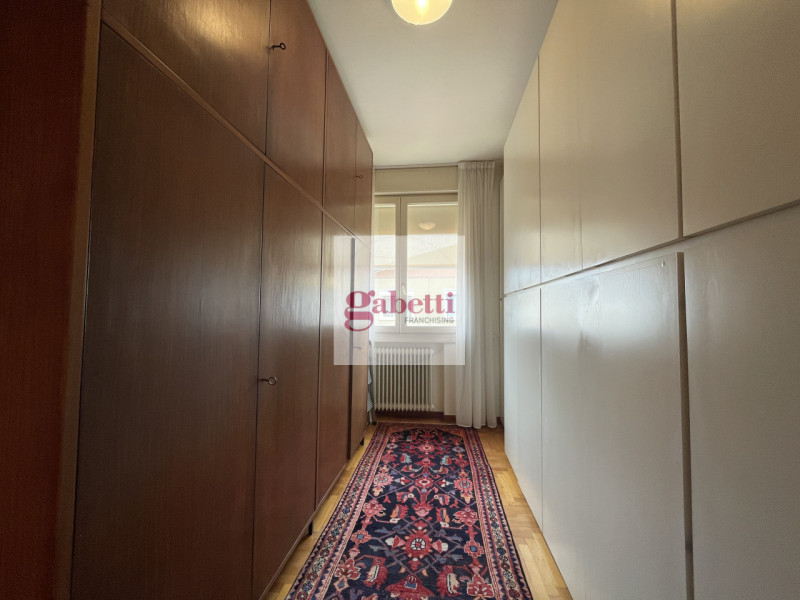 MONTA' S.IGNAZIO posizione comoda a mezzi e servizi a dieci minuti dal centro storico di Padova. ...