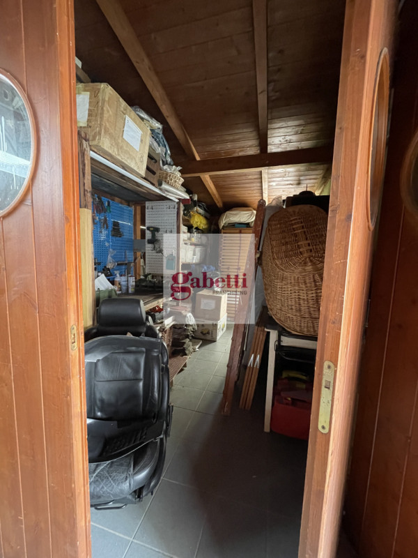 MONTA' S.IGNAZIO posizione comoda a mezzi e servizi a dieci minuti dal centro storico di Padova. ...