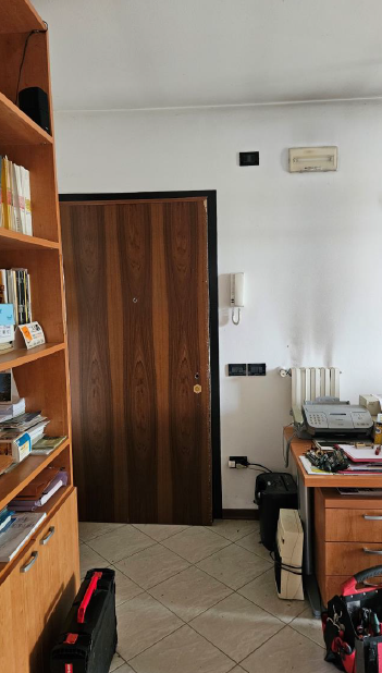 Rif. A.A.399-241

Vendita all'asta - appartamento uso ufficio al piano terra in data 19 maggio 20...