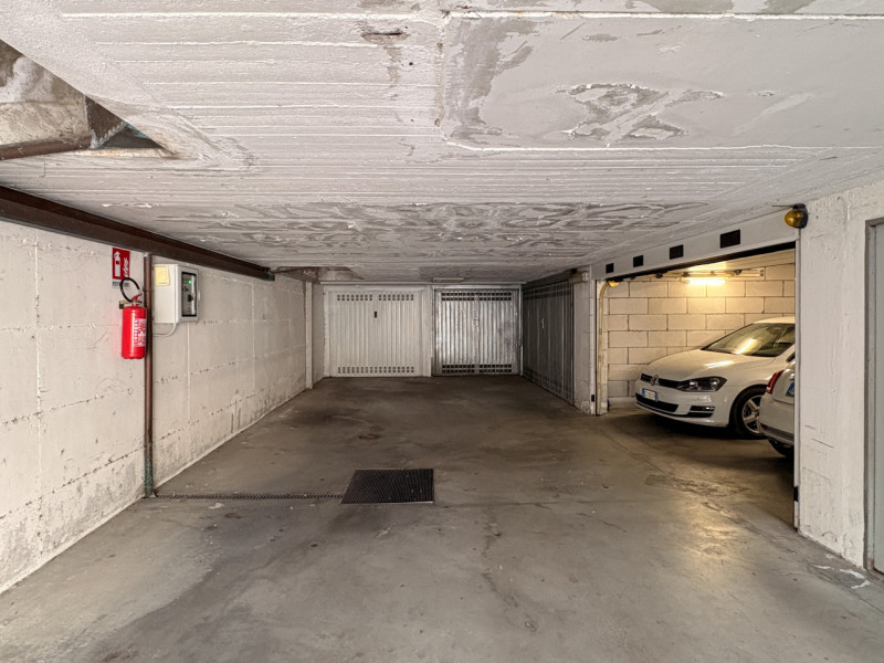Scopri questo affascinante appartamento duplex situato nel cuore di Vigodarzere, un comune che of...