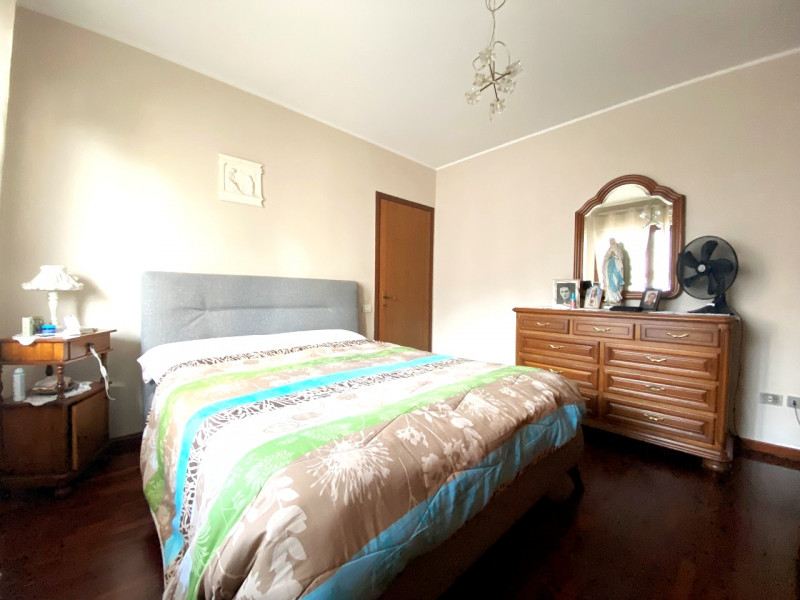 MESTRINO- In posizione strategica e con tutti i servizi comodamente raggiungibili a piedi, propon...