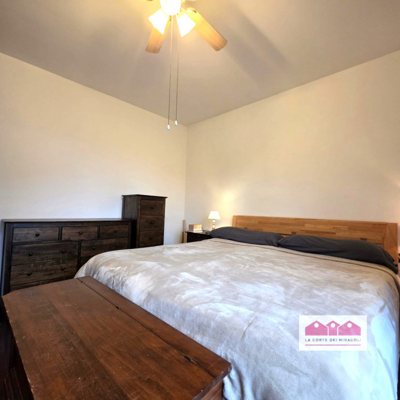 COSTABISSARA: ELEGANTE CASA SINGOLA CON GIARDINO PRIVATO, IN QUARTIERE RESIDENZIALE COMODO AI PRI...