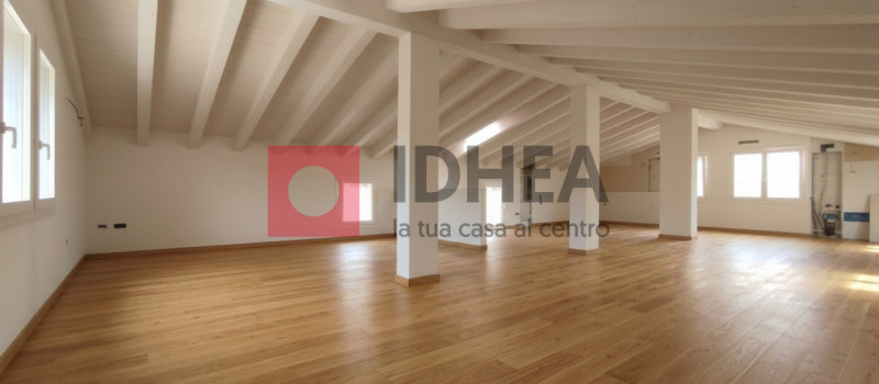 "RIFERIMENTO UCA8"

CARBONERA - Fraz. Vascon

SINGOLA DI NUOVA COSTRUZIONE IN CENTRO PAESE. ACQUI...