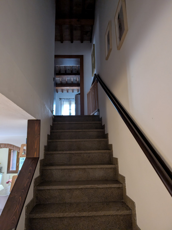 Nel cuore dei Colli Euganei, nella tranquilla località di Boccon nel comune di Vò, proponiamo in ...