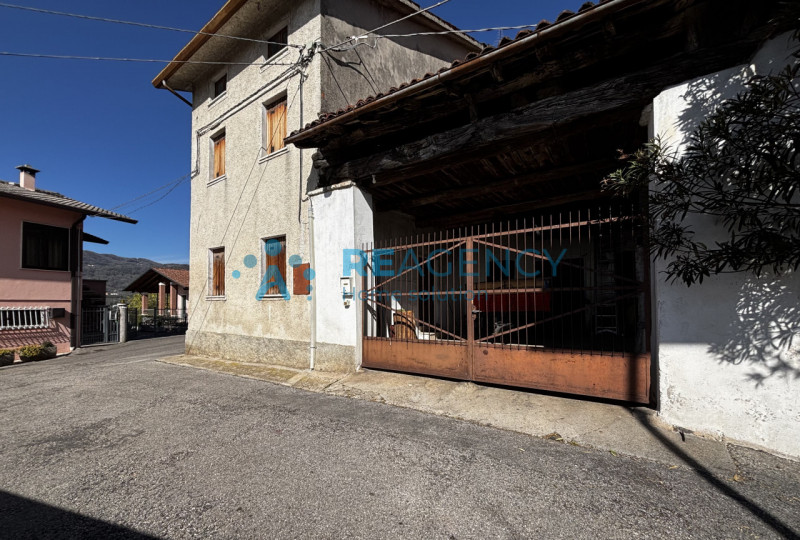 CORNEDO VICENTINO- MUZZOLON

Stai cercando una PORZIONE DI CASA INDIPENDENTE, da ristrutturare in...