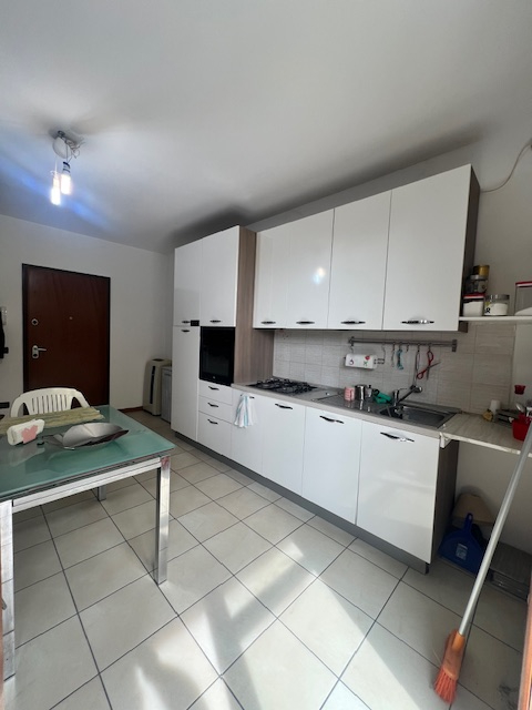 MONOLOCALE A REDDITO
Noventana Oltre Brenta, proponiamo un generoso e luminoso monolocale al pian...