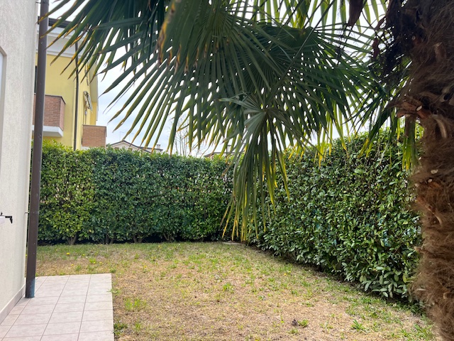 MONOLOCALE A REDDITO
Noventana Oltre Brenta, proponiamo un generoso e luminoso monolocale al pian...