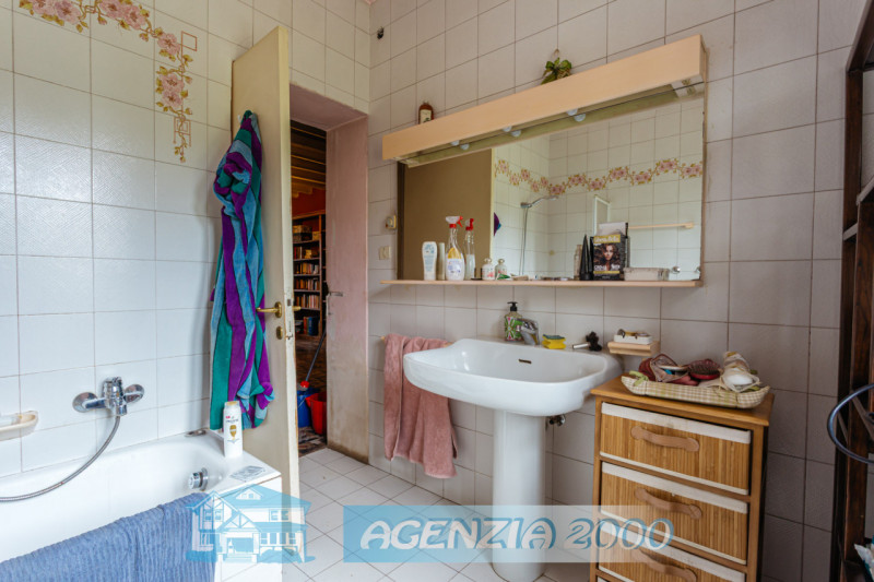 PRESTIGIOSO COMPLESSO RURALE CON VILLA STORICA E SCUDERIE A TRIBANO CON TERRENO AGRICOLO DI BEN 1...