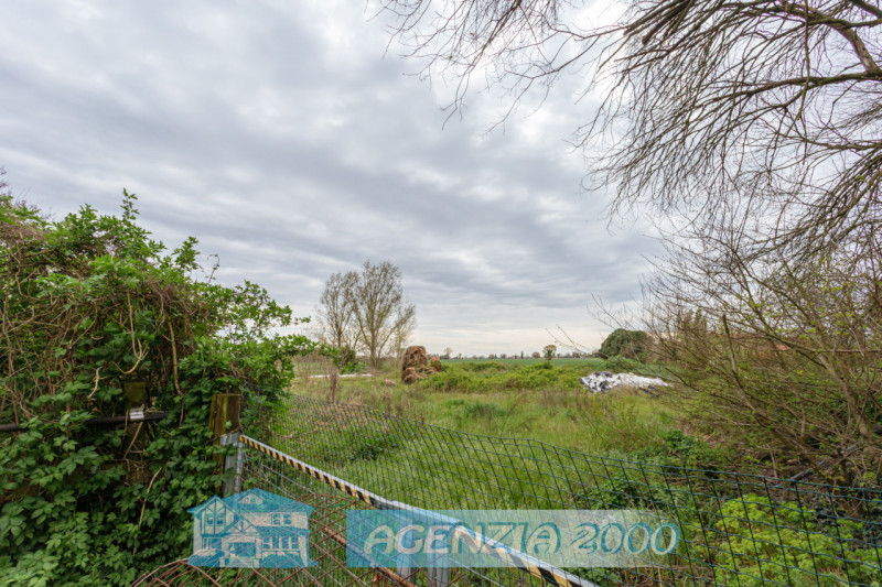 PRESTIGIOSO COMPLESSO RURALE CON VILLA STORICA E SCUDERIE A TRIBANO CON TERRENO AGRICOLO DI BEN 1...
