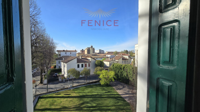 Nel cuore di Montebelluna, all’interno di una delle sue ville storiche più affascinanti, prende f...