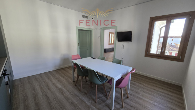 Nel cuore di Montebelluna, all’interno di una delle sue ville storiche più affascinanti, prende f...