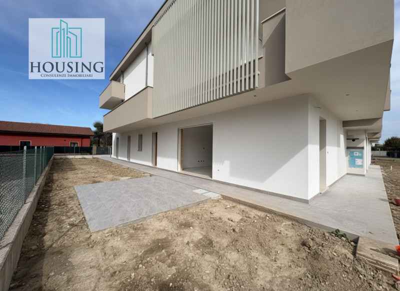 Nel cuore del Comune di Maserà di Padova, proponiamo in vendita un esclusivo appartamento in fase...