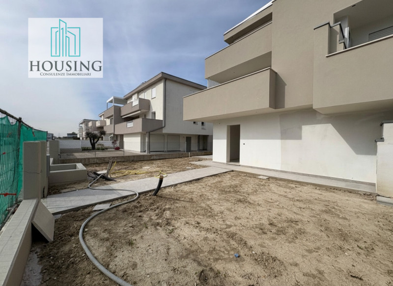 Nel cuore del Comune di Maserà di Padova, proponiamo in vendita un esclusivo appartamento in fase...