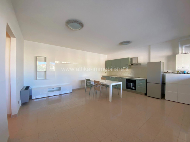 LIBERO DA GIUGNO
In Piazza del Sole e della Pace, proponiamo in affitto un appartamento bilocale ...