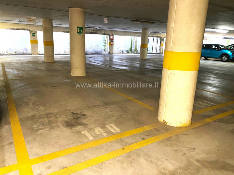 LIBERO DA GIUGNO
In Piazza del Sole e della Pace, proponiamo in affitto un appartamento bilocale ...