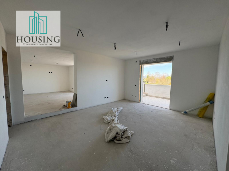 Nel Comune di Maserà di Padova, vi proponiamo un magnifico appartamento in vendita al secondo ed ...