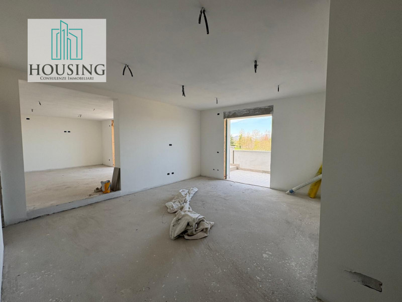 Nel Comune di Maserà di Padova, vi proponiamo un magnifico appartamento in vendita al secondo ed ...