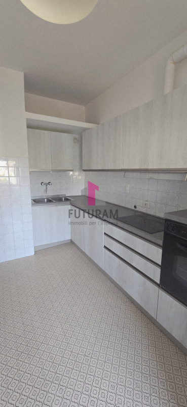 SAN DOMENICO Rif. MAT-R1 - TEL. 3403358378 - 0444310220

SOLO AD USO FORESTERIA

In quartiere res...
