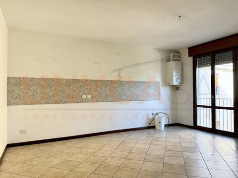 GRISIGNANO DI ZOCCO: in posizione centrale e comodissima ai servizi proponiamo duplex situato al ...
